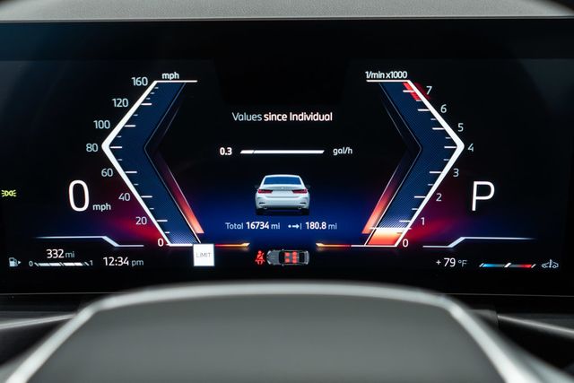 2025 BMW 3 Series 330i xDrive - 22923883 - 15