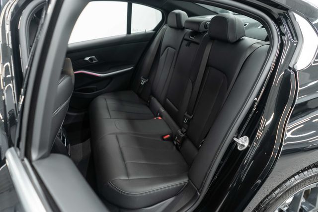 2025 BMW 3 Series 330i xDrive - 22956400 - 33