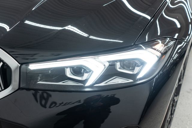 2025 BMW 3 Series 330i xDrive - 22958170 - 42