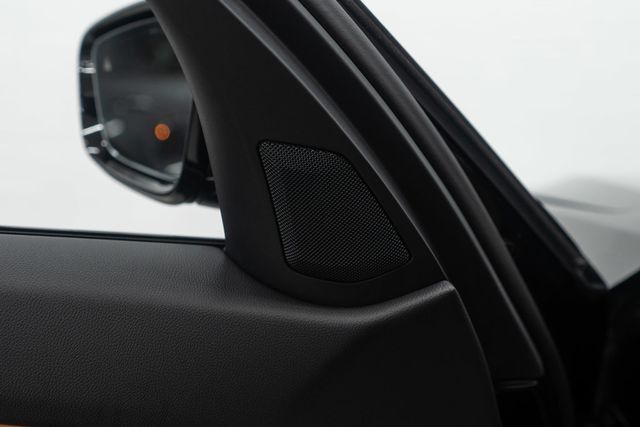 2025 BMW 3 Series 330i xDrive - 22958170 - 47