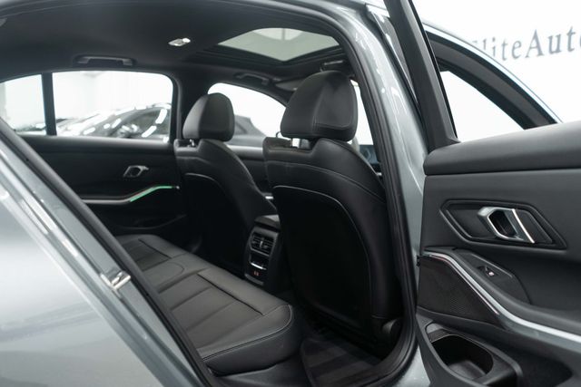 2025 BMW 3 Series 330i xDrive - 22958173 - 12