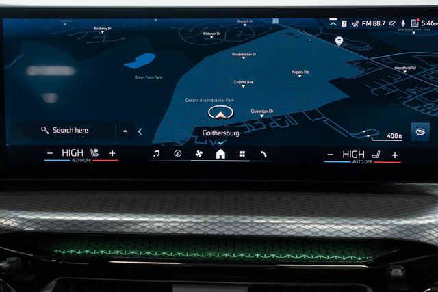 2025 BMW 3 Series 330i xDrive - 22958173 - 17