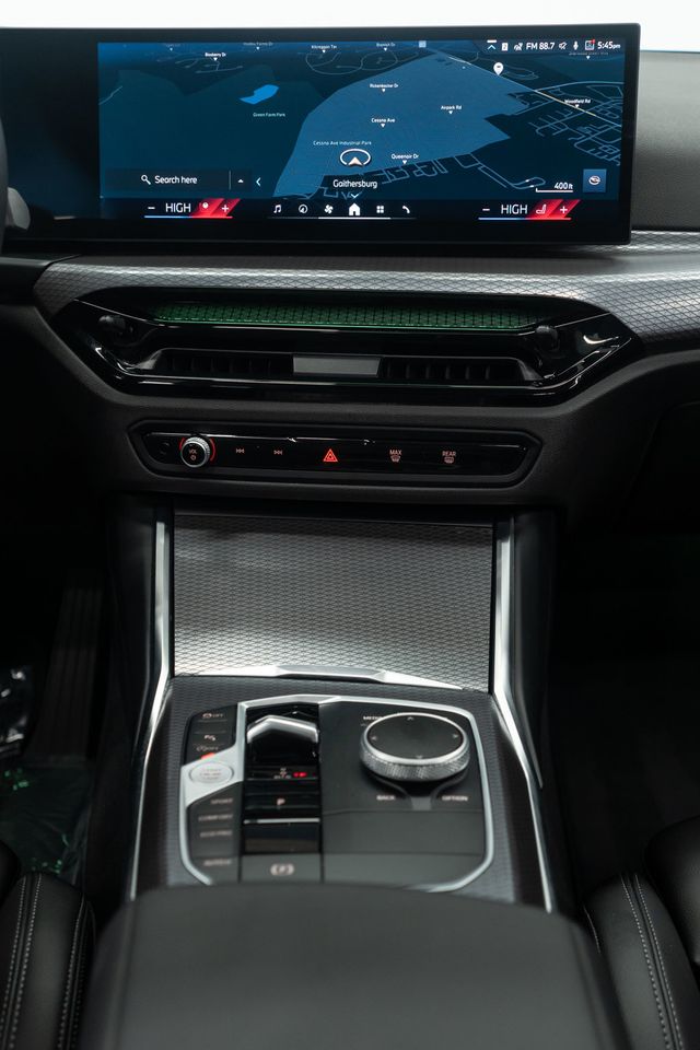 2025 BMW 3 Series 330i xDrive - 22958173 - 25