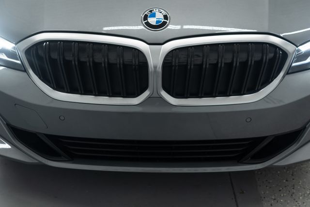 2025 BMW 3 Series 330i xDrive - 22958173 - 41