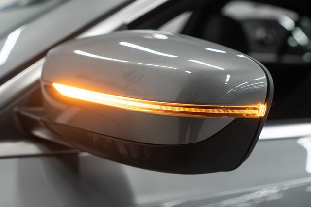 2025 BMW 3 Series 330i xDrive - 22958173 - 45