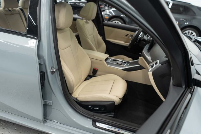 2025 BMW 3 Series 330i xDrive - 22959413 - 9