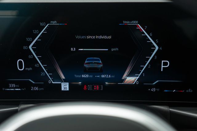 2025 BMW 3 Series 330i xDrive - 22959413 - 16