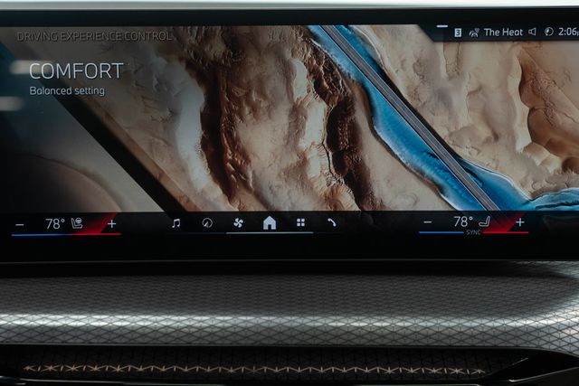 2025 BMW 3 Series 330i xDrive - 22959413 - 22