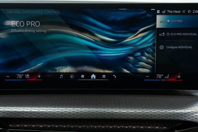 2025 BMW 3 Series 330i xDrive - 22959413 - 23