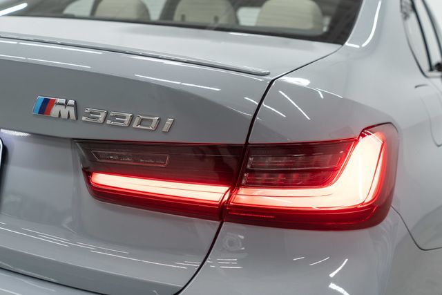 2025 BMW 3 Series 330i xDrive - 22959413 - 44