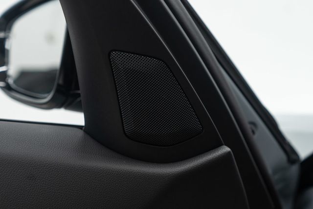 2025 BMW 3 Series 330i xDrive - 22959413 - 47