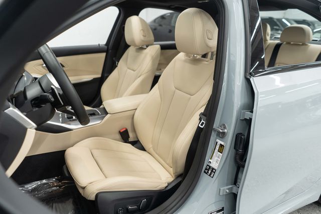 2025 BMW 3 Series 330i xDrive - 22959413 - 7