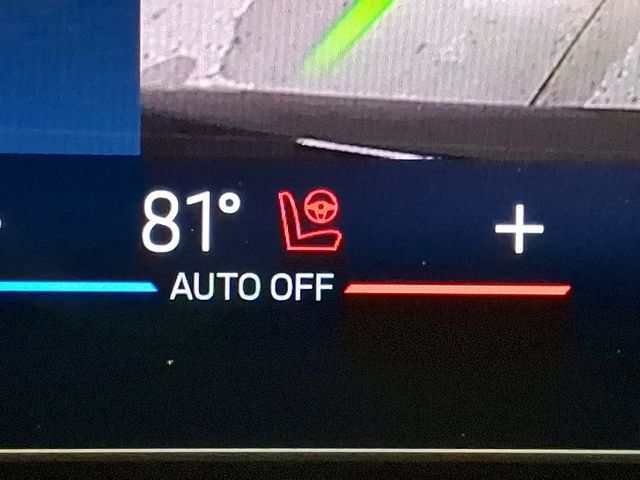 2025 BMW 3 Series 330i xDrive - 22991219 - 25