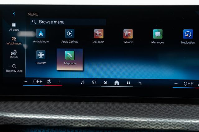 2025 BMW 3 Series 330i xDrive - 23012870 - 18