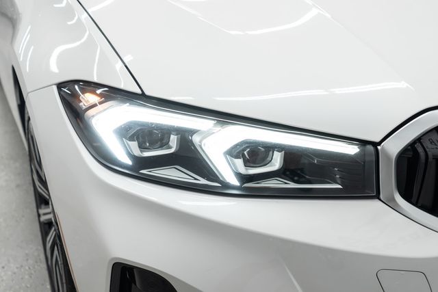 2025 BMW 3 Series 330i xDrive - 23012870 - 37