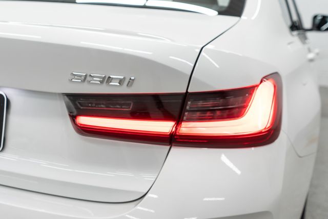 2025 BMW 3 Series 330i xDrive - 23012870 - 41