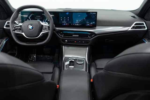 2025 BMW 3 Series 330i xDrive - 23012870 - 6