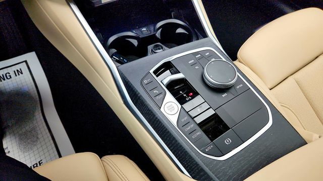 2025 BMW 3 Series 330i xDrive Sedan w/ Convenience Package - 23022960 - 15