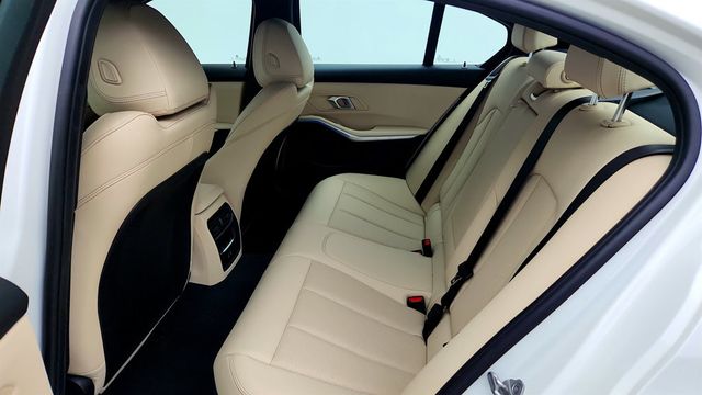 2025 BMW 3 Series 330i xDrive Sedan w/ Convenience Package - 23022960 - 19