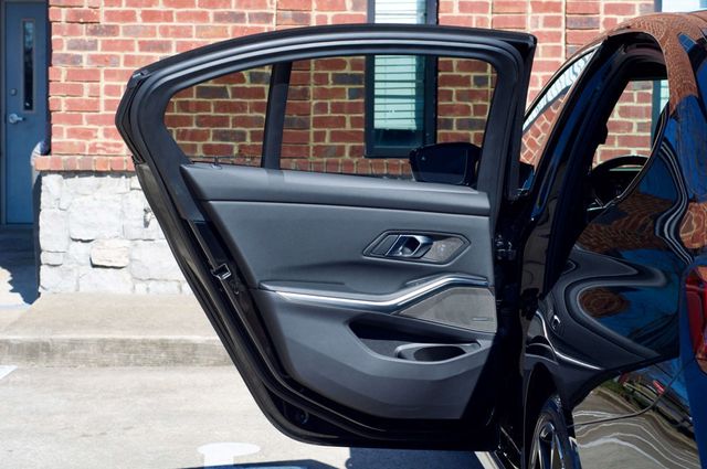 2025 BMW 3 Series LocalTrade/M-340-X-Drive/DrivingAssistanceProfessionalPkg/NAV - 22984445 - 38