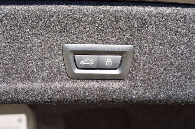 2025 BMW 3 Series LocalTrade/M-340-X-Drive/DrivingAssistanceProfessionalPkg/NAV - 22984445 - 46