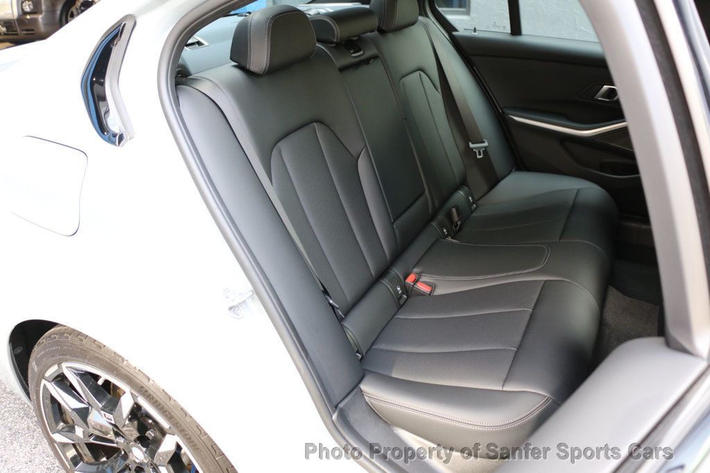 2025 BMW 3 Series M340i - 23074615 - 32