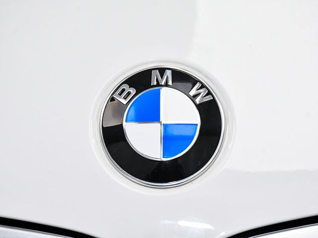2025 BMW 3 Series M340i xDrive - 23046118 - 90