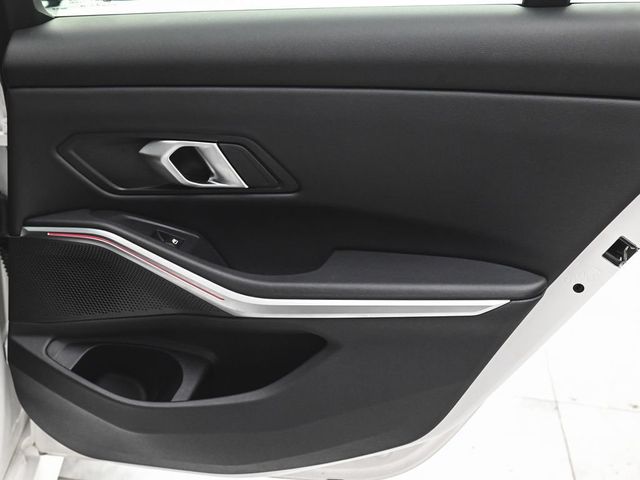 2025 BMW 3 Series M340i xDrive - 23027588 - 11