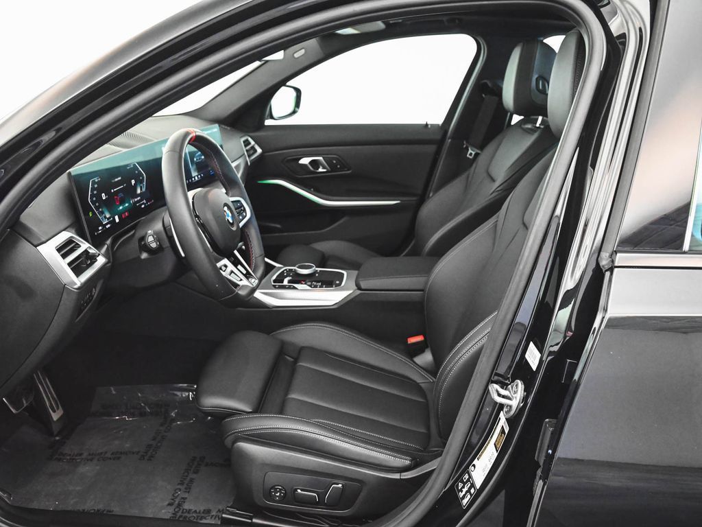 BMW 3 Series photo 34