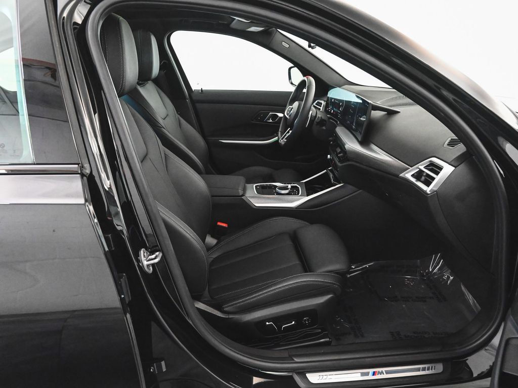 BMW 3 Series photo 39