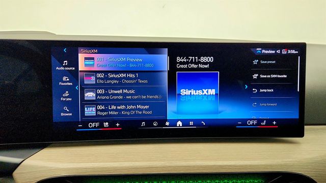 2025 BMW 4 Series 430i Convertible w/ Premium Pkg, Navigation & Power Soft Top - 22999642 - 18