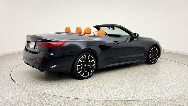 2025 BMW 4 Series 430i xDrive Convertible w/ M Sport, Shadowline & Premium Pkgs - 23009156 - 4
