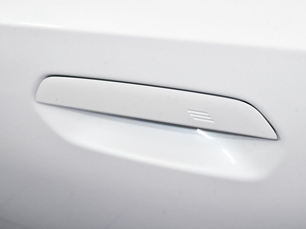 2025 Bmw 530i photo 12