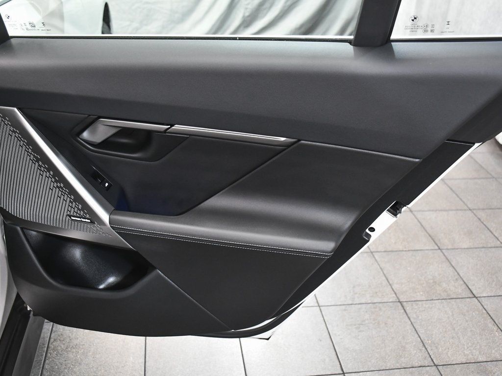 2025 Bmw 530i photo 16