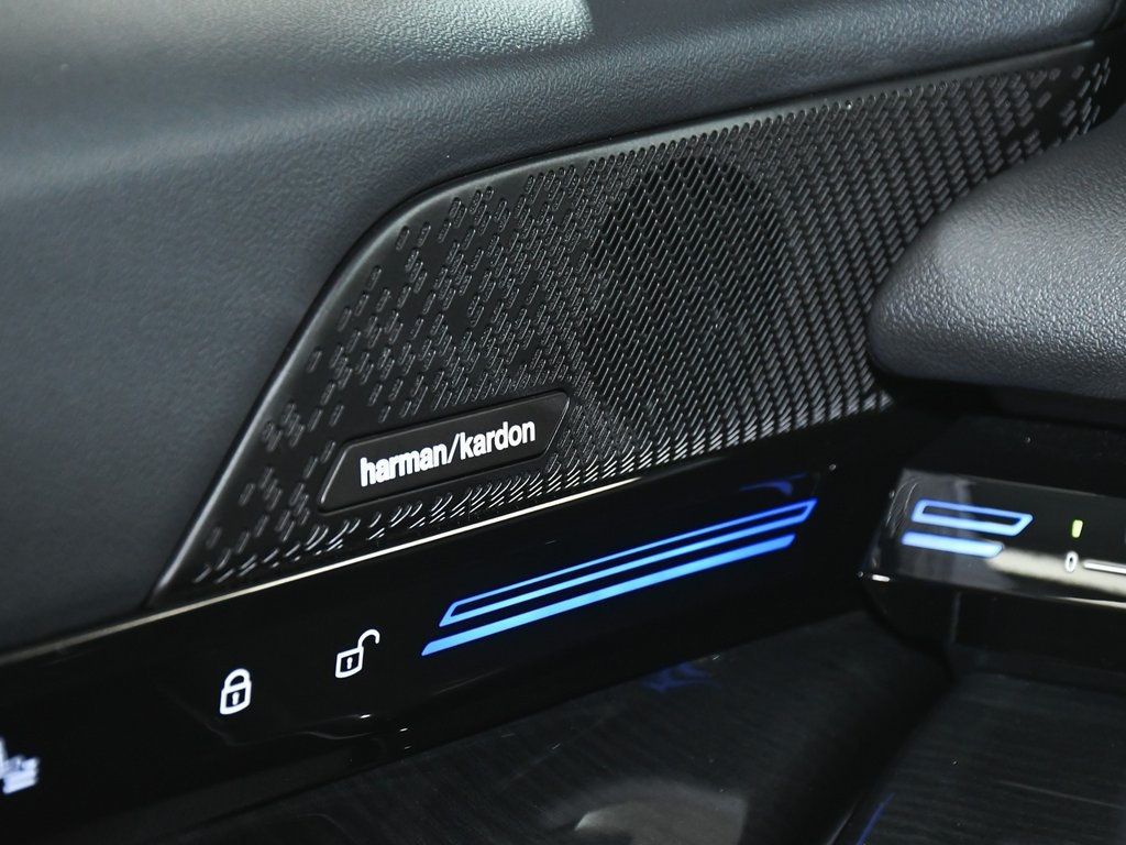 2025 Bmw 530i photo 31