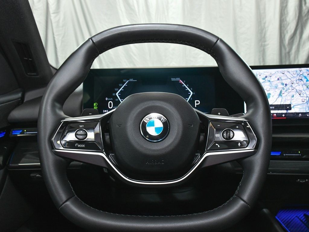 2025 Bmw 530i photo 35