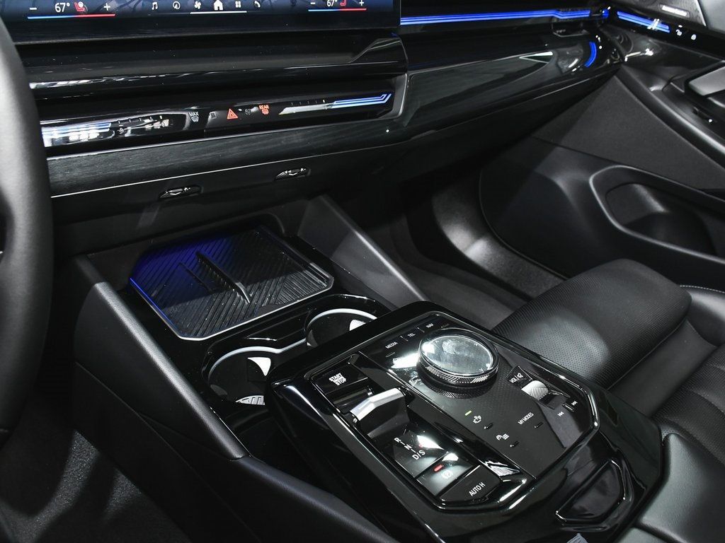 2025 Bmw 530i photo 41