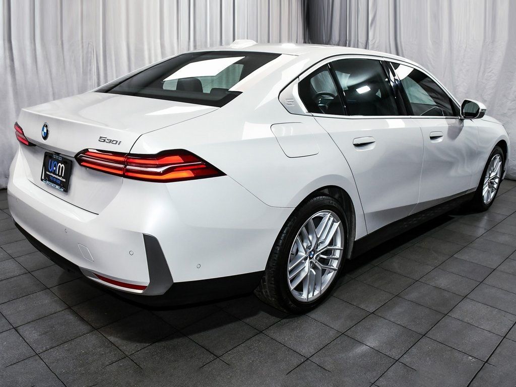 2025 Bmw 530i photo 6