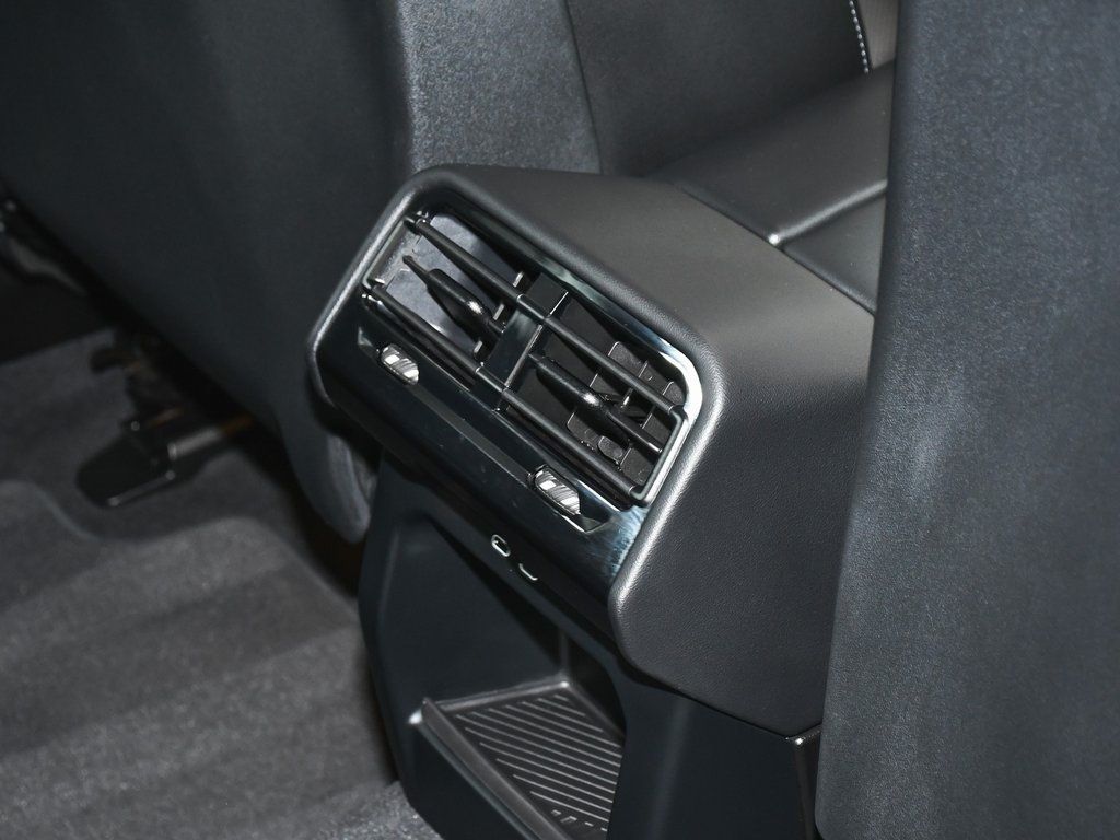 2025 Bmw 530i photo 51