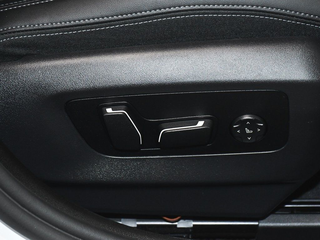 2025 Bmw 530i photo 55