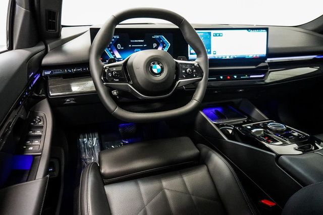 2025 BMW 5 Series 530i - 23038998 - 13