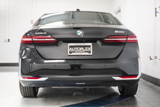 2025 BMW 5 Series 530i - 23038998 - 36