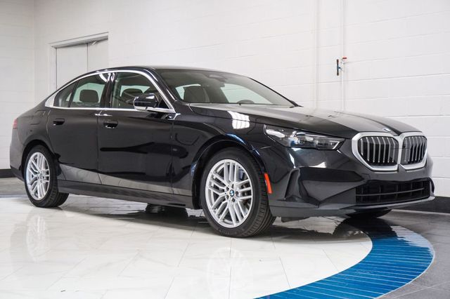 2025 BMW 5 Series 530i - 23038998 - 4