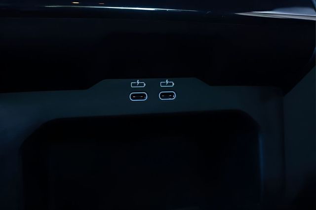2025 BMW 5 Series 530i - 23044493 - 41