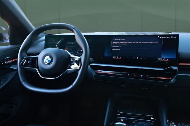 2025 BMW 5 Series 530i - 23044493 - 45
