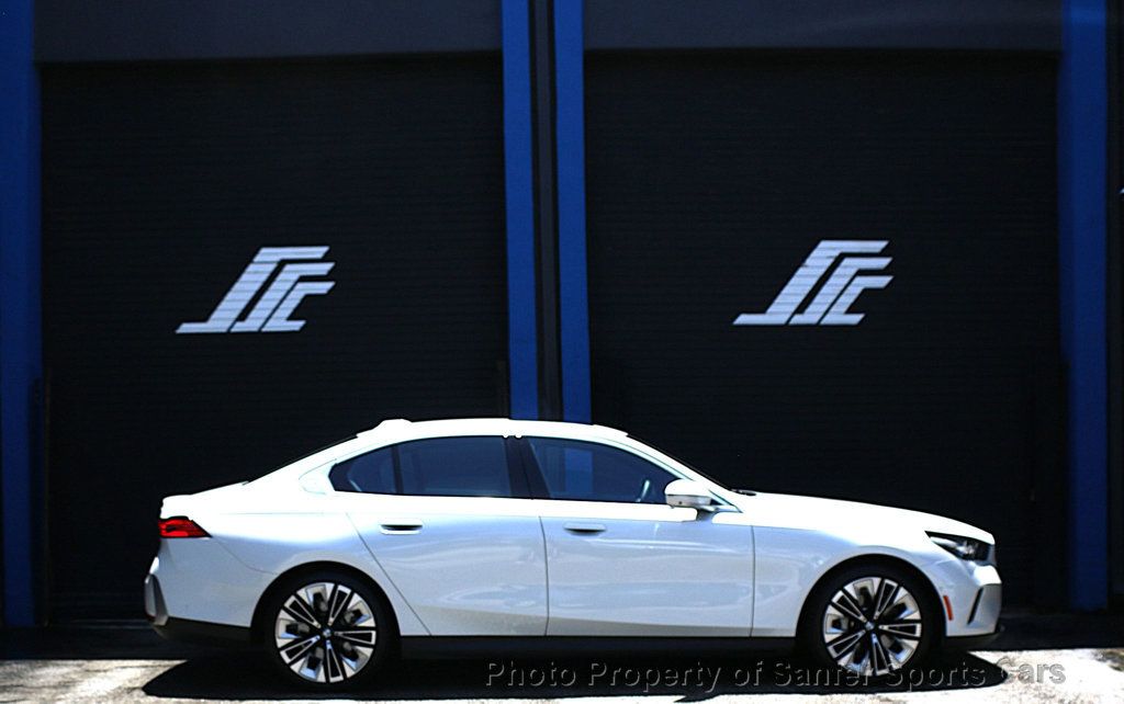 2025 BMW 5 Series 530i - 23068519 - 0
