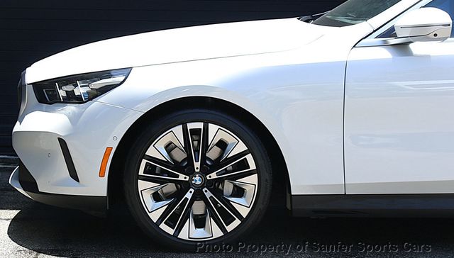 2025 BMW 5 Series 530i - 23068519 - 12