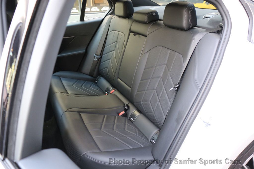 2025 BMW 5 Series 530i - 23068519 - 28