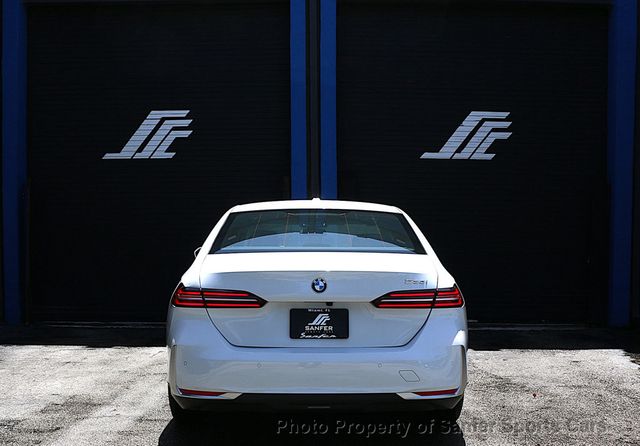 2025 BMW 5 Series 530i - 23068519 - 6