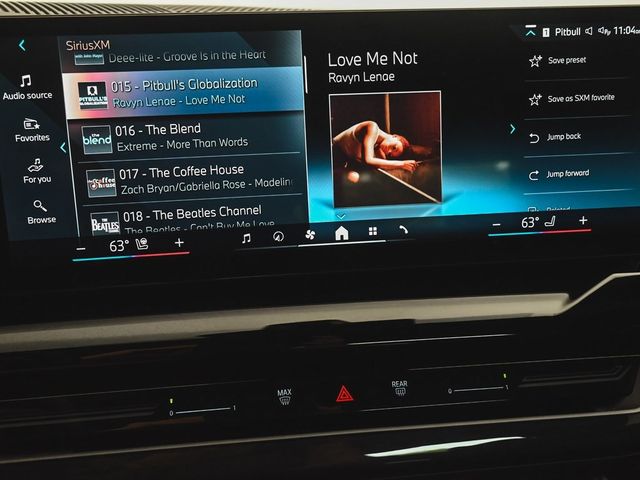 2025 BMW 5 Series 530i xDrive - 22915376 - 18